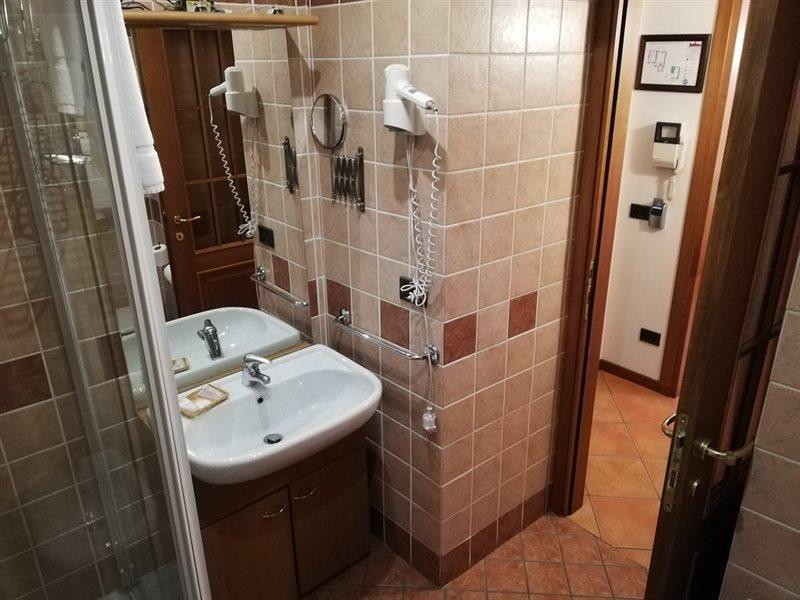 Antico Borgo Aparthotel Bergamo Exteriör bild