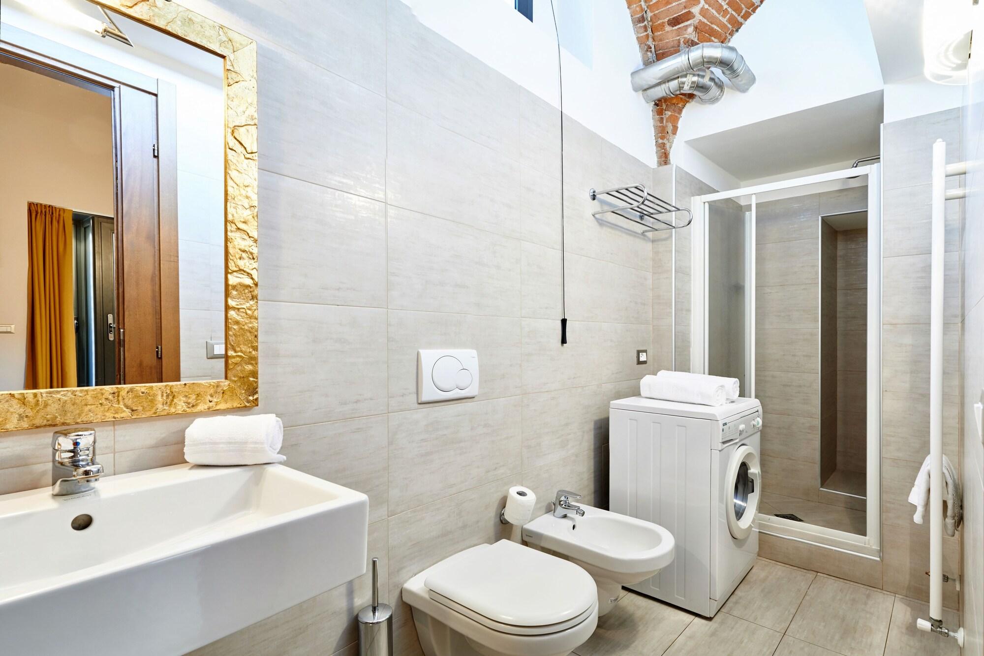 Antico Borgo Aparthotel Bergamo Exteriör bild