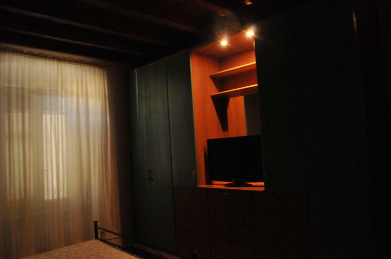 Antico Borgo Aparthotel Bergamo Exteriör bild